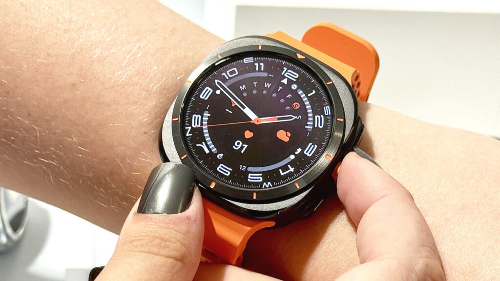 galaxy-watch-ultra-1024x576 Samsung Galaxy Watch Ultra: El Smartwatch que Redefine la Experiencia Premium