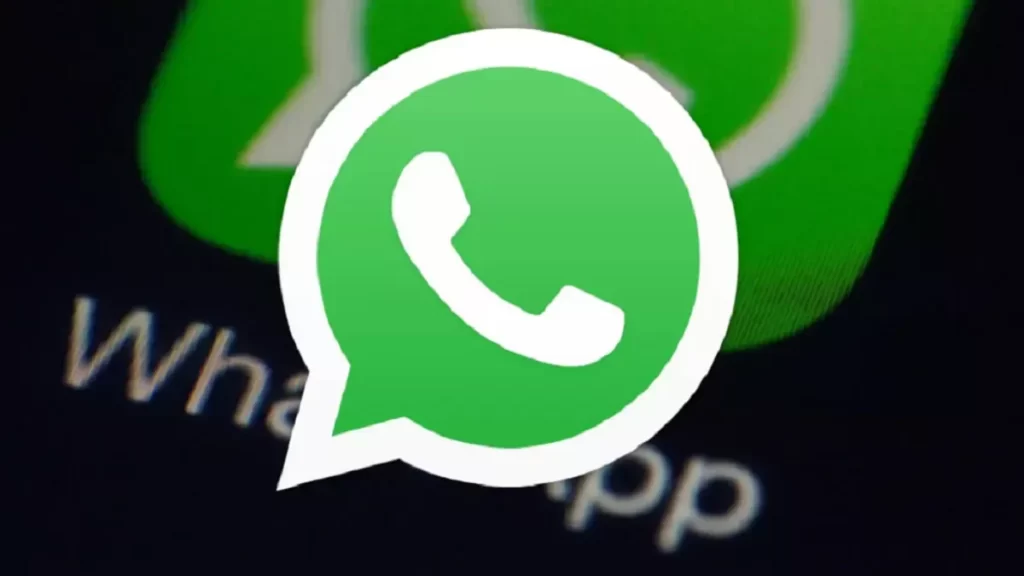 Adios-a-los-estados-aburridos-de-WhatsApp-descubre-todas-las-novedades-de-la-app-1024x576 Nueva función de WhatsApp para liberar espacio: así puedes gestionar tus archivos fácilmente