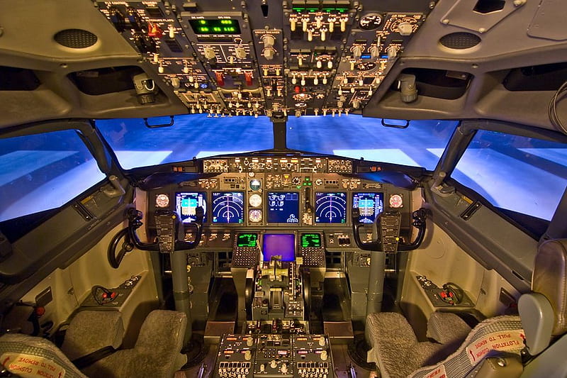 HD-wallpaper-boeing-737-cockpit-airliner-cockpit-boeing-boeing-737 El futuro ya no aterriza ("despega”)