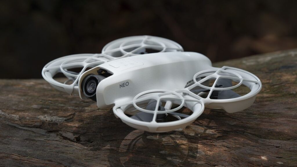 DJI-Neo-2-el-dron-mas-barato-y-perfecto-para-tus-viajes-opinion-y-analisis-real-1024x576 ¿Los drones DJI serán más difíciles de volar? Esto es lo que podría cambiar